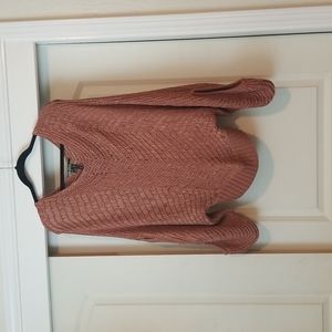 Love stitch loose weave sweater